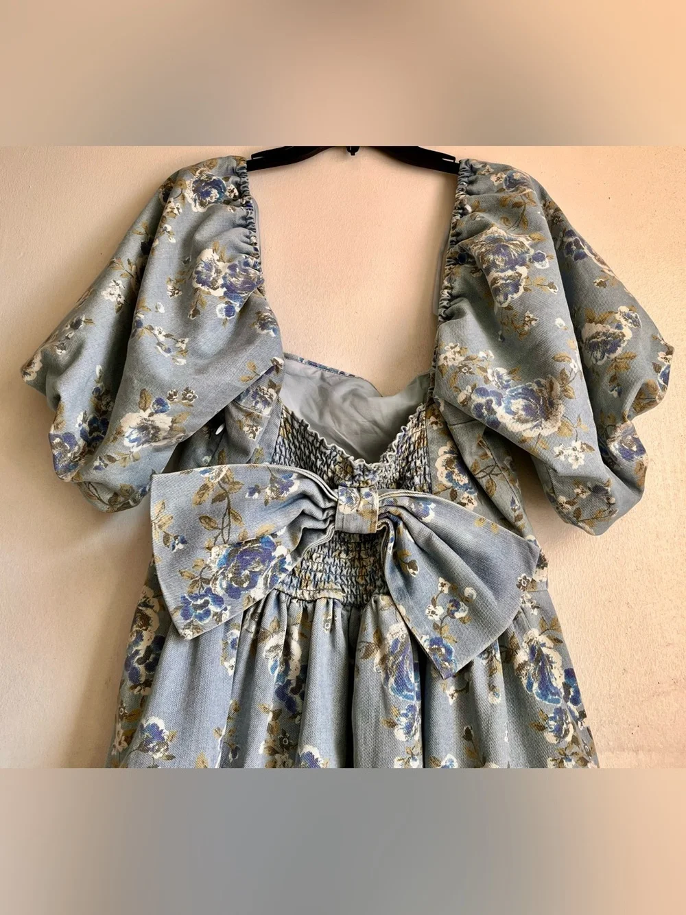 AVEC LES FILLES Square-Neck Puff-Sleeve Floral Mini Dress